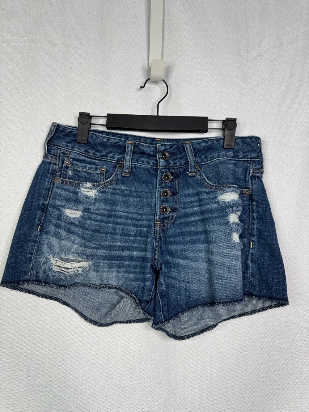 593. Abercrombie & Fitch Dark Wash Distressed Button-Fly Denim Shorts W26 L3